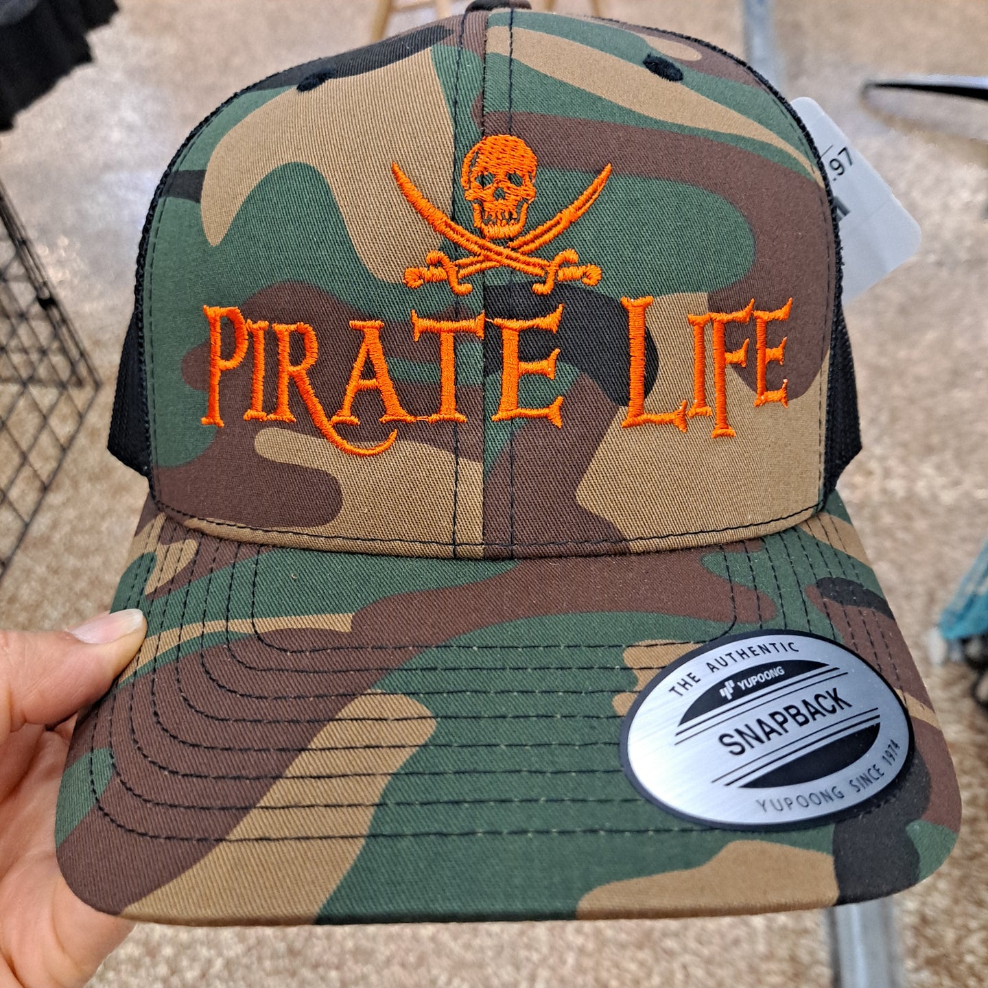 HAT-PRTLIFE-CAMO